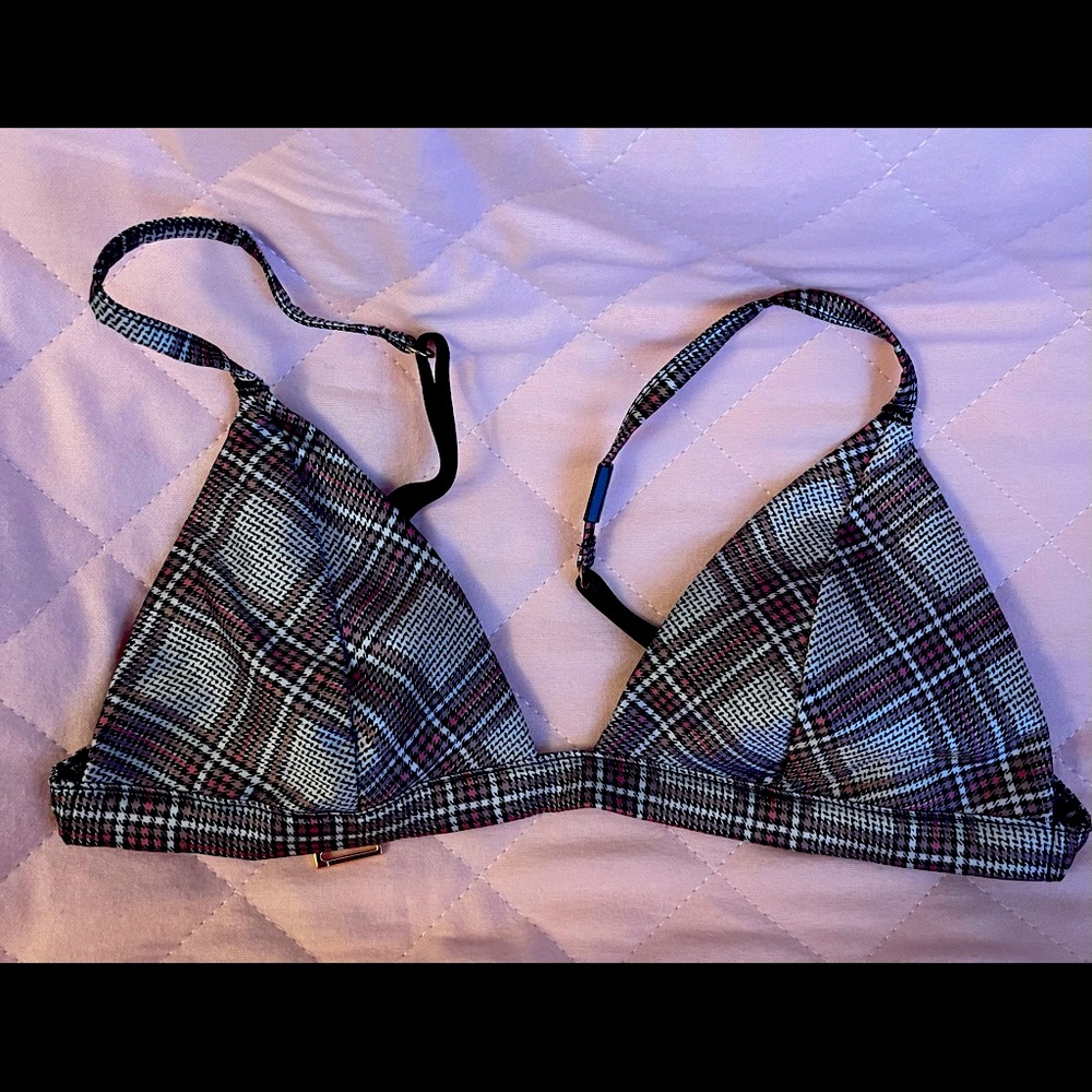 Victoria’s Secret bralette